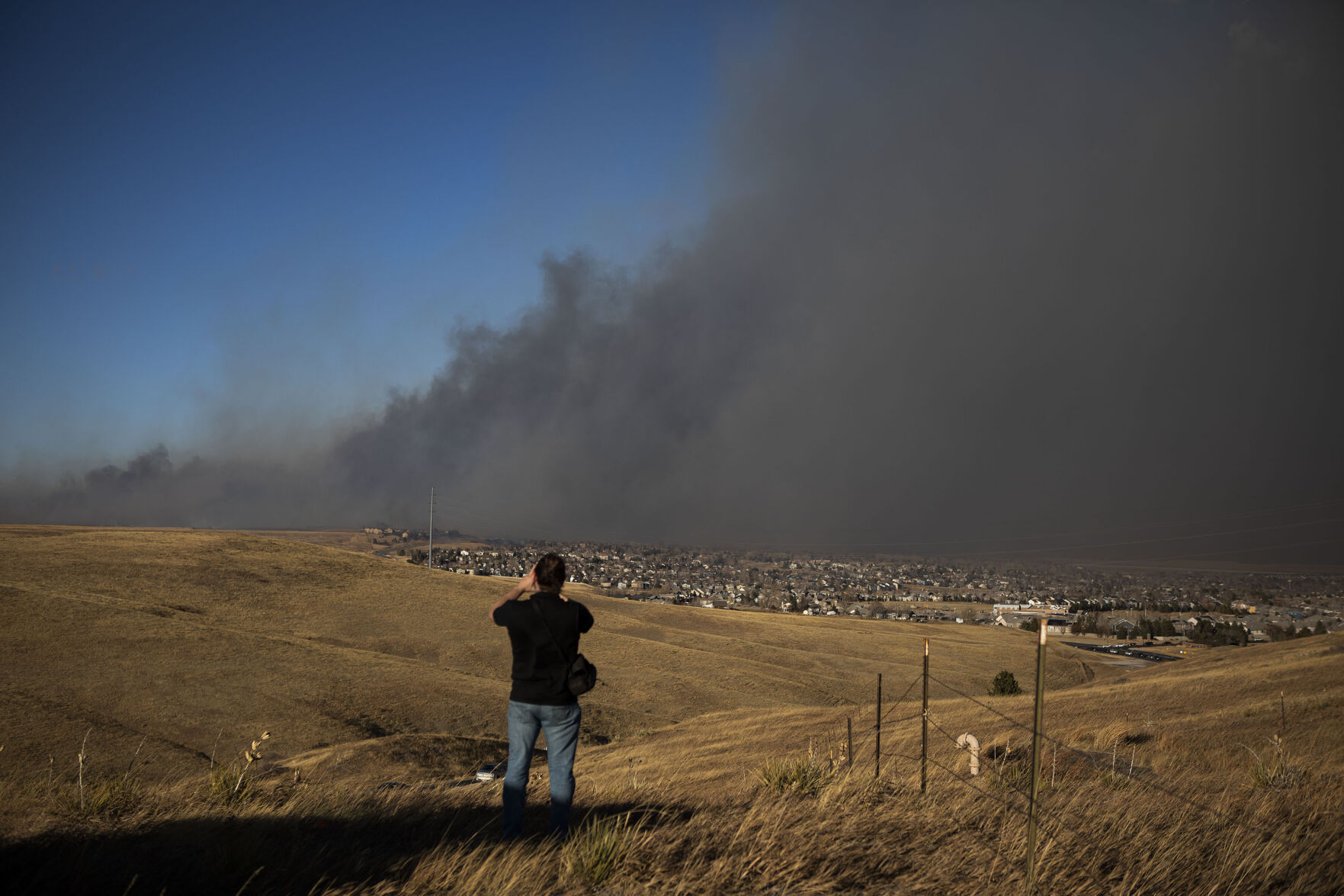 123121-news-SuperiorFire01.JPG